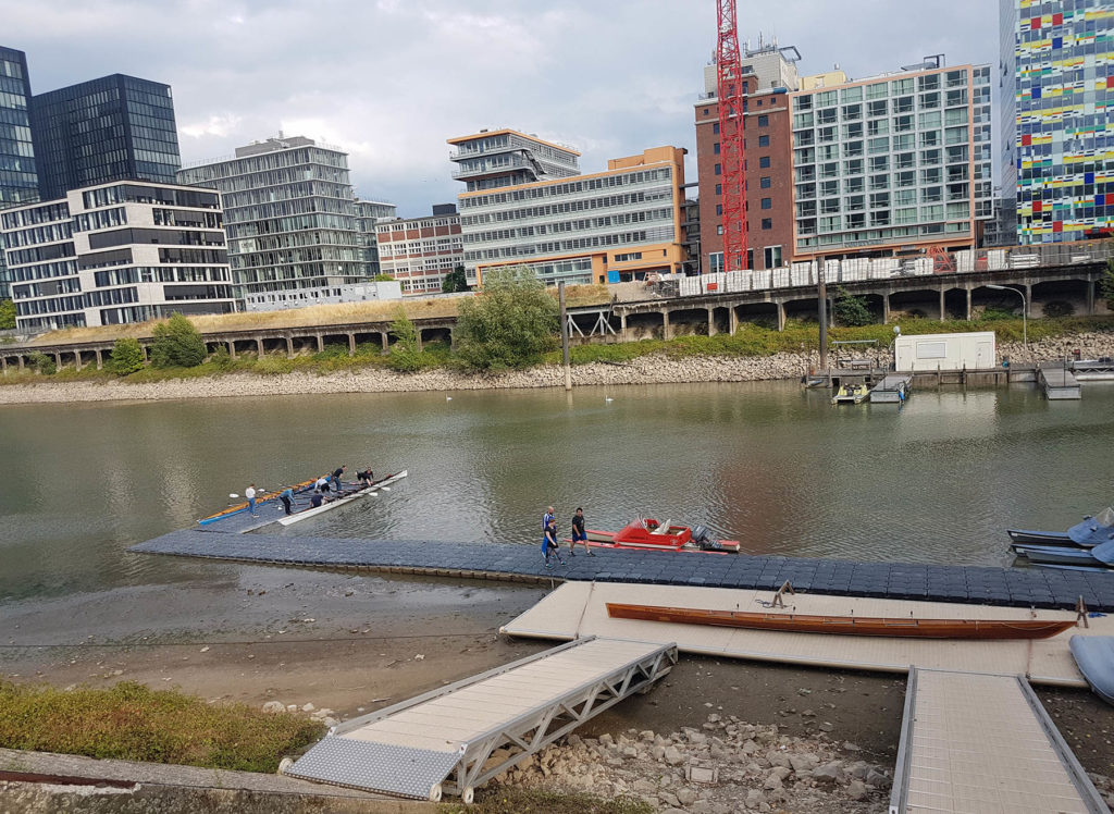 Düsseldorf am Ruder